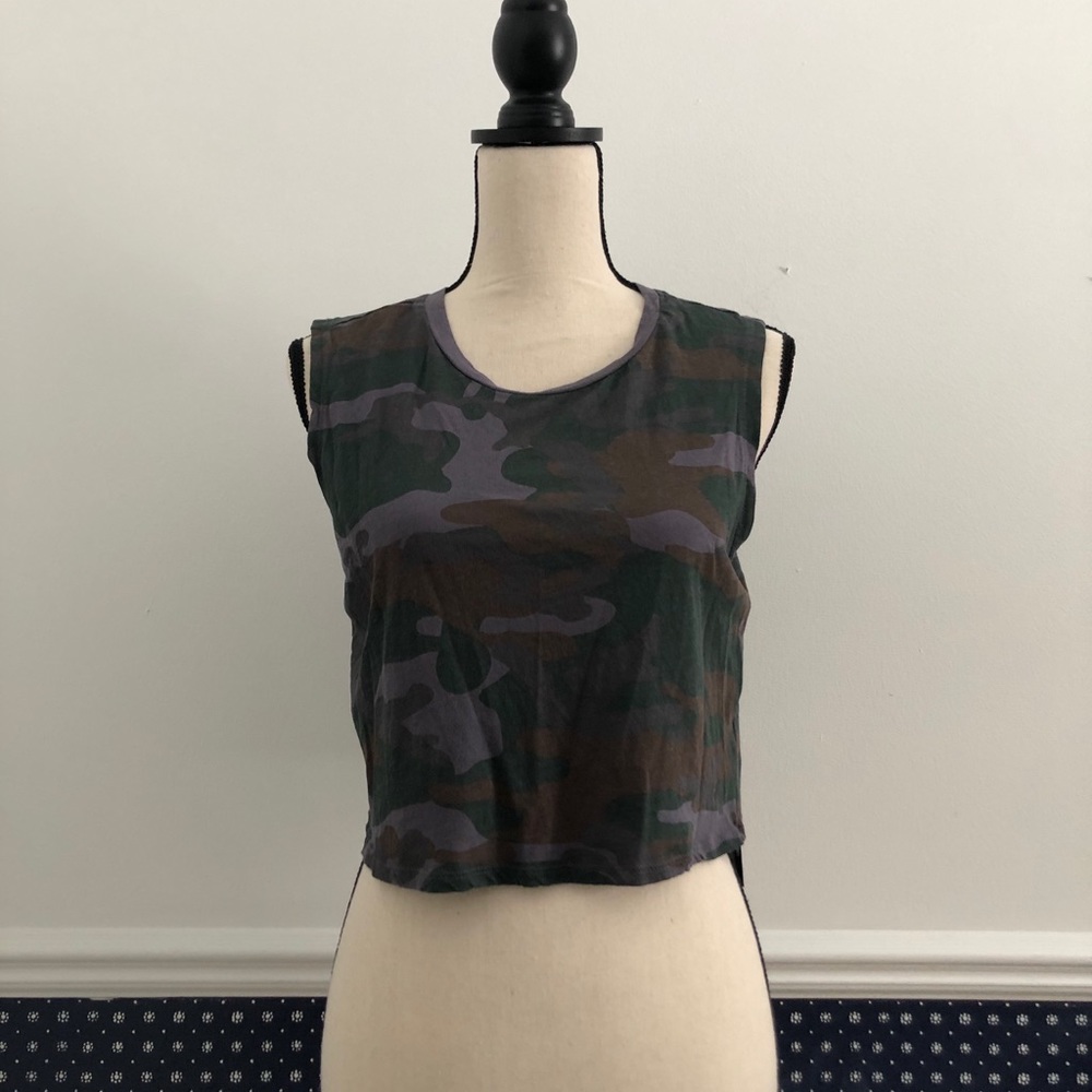 Army crop tank top